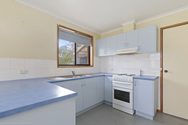 21 Pengilley Avenue Apollo Bay VIC, Apollo Bay - Thumbnail 4