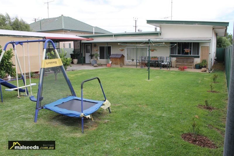 42 Heath Street Mount Gambier SA, Mount Gambier - Thumbnail 8