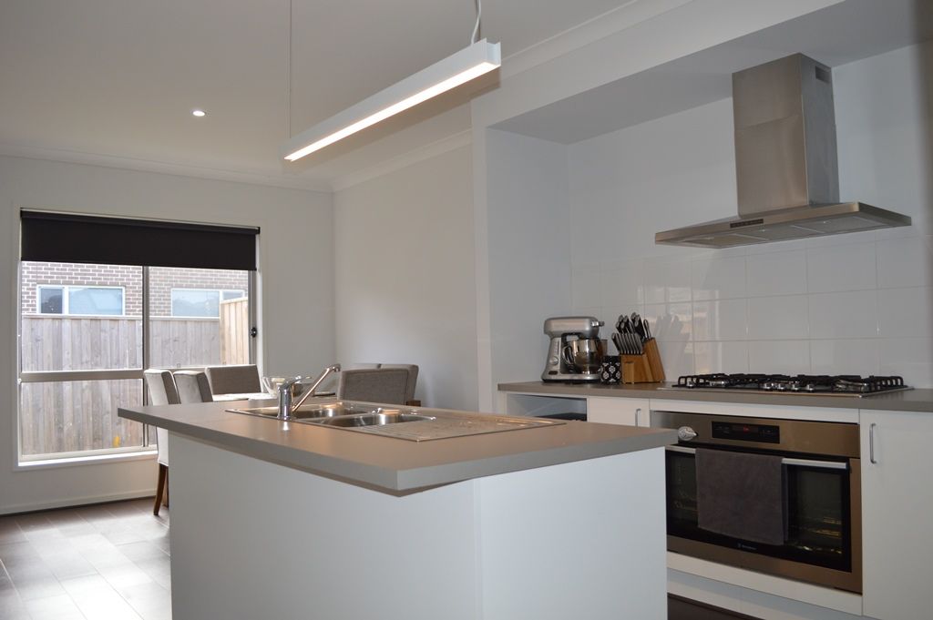 PERFECTLY LOCATED, LOW MAINTENANCE & BEAUTIFULLY PRESENTED   *Insp Thu 7th Jul & 4:30pm & Sat 9th Jul @ 10:25am*