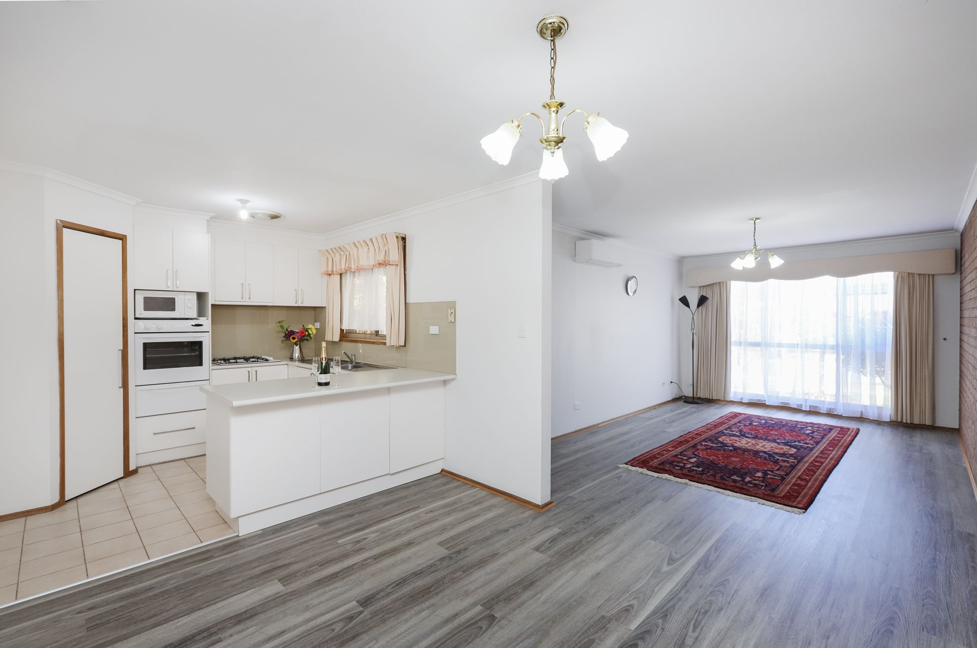 2/32 Branston Road St Albans VIC, St Albans - Thumbnail 3