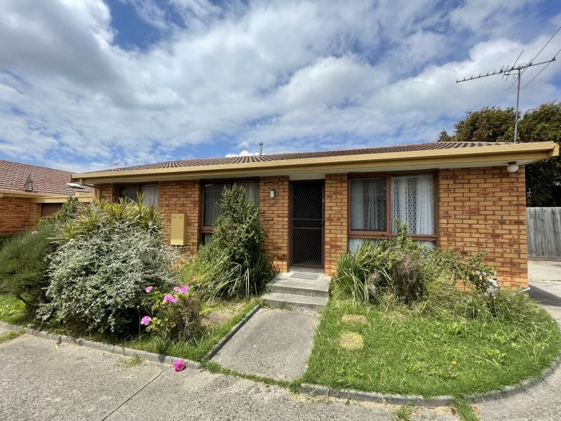 2/13-15 Kalimna Street, Preston