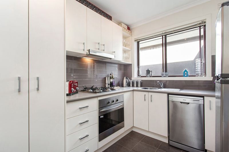 9/36 Empire Street, Footscray - Thumbnail 5