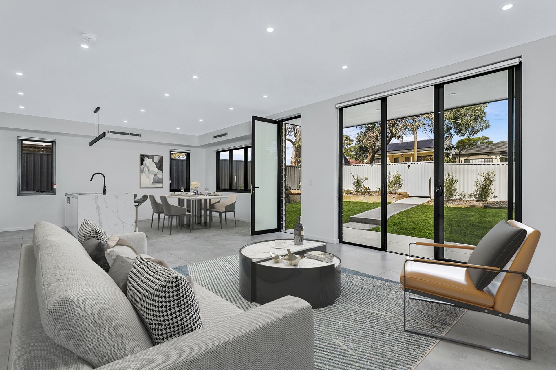 43 Easton Avenue Sylvania NSW, Sylvania - Thumbnail 2