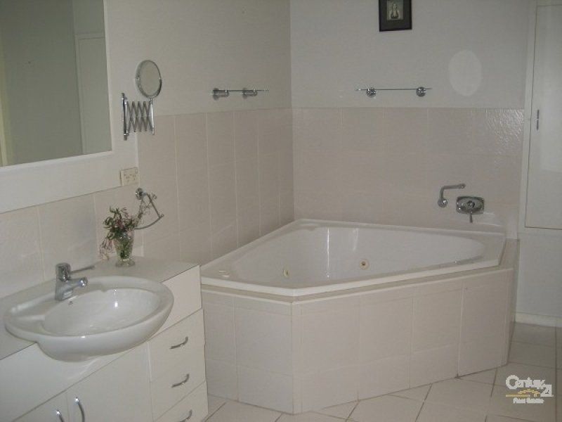 4A Third Avenue, Altona North - Thumbnail 8