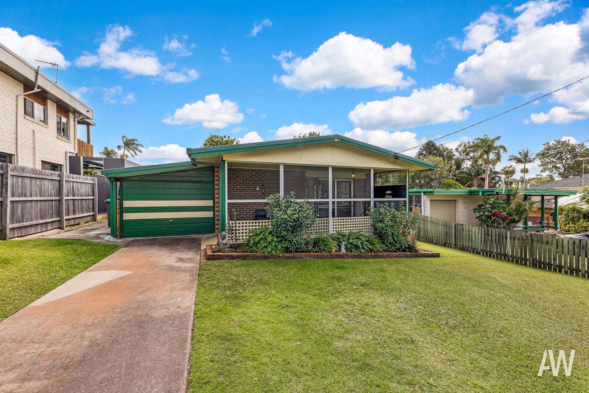 11 Oloway Crescent Alexandra Headland QLD, Alexandra Headland - Thumbnail 2