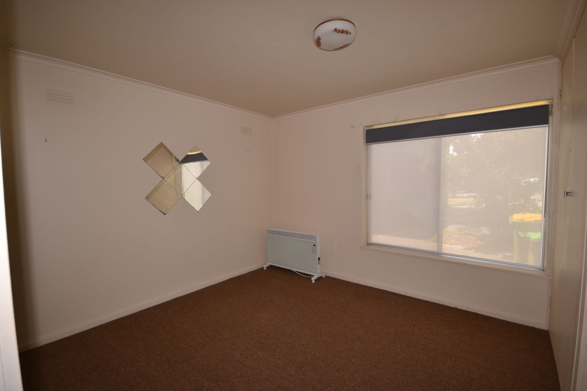 SPACE LIGHT AND COMFORTABLE LIVING IN A SUPERB LOCATION