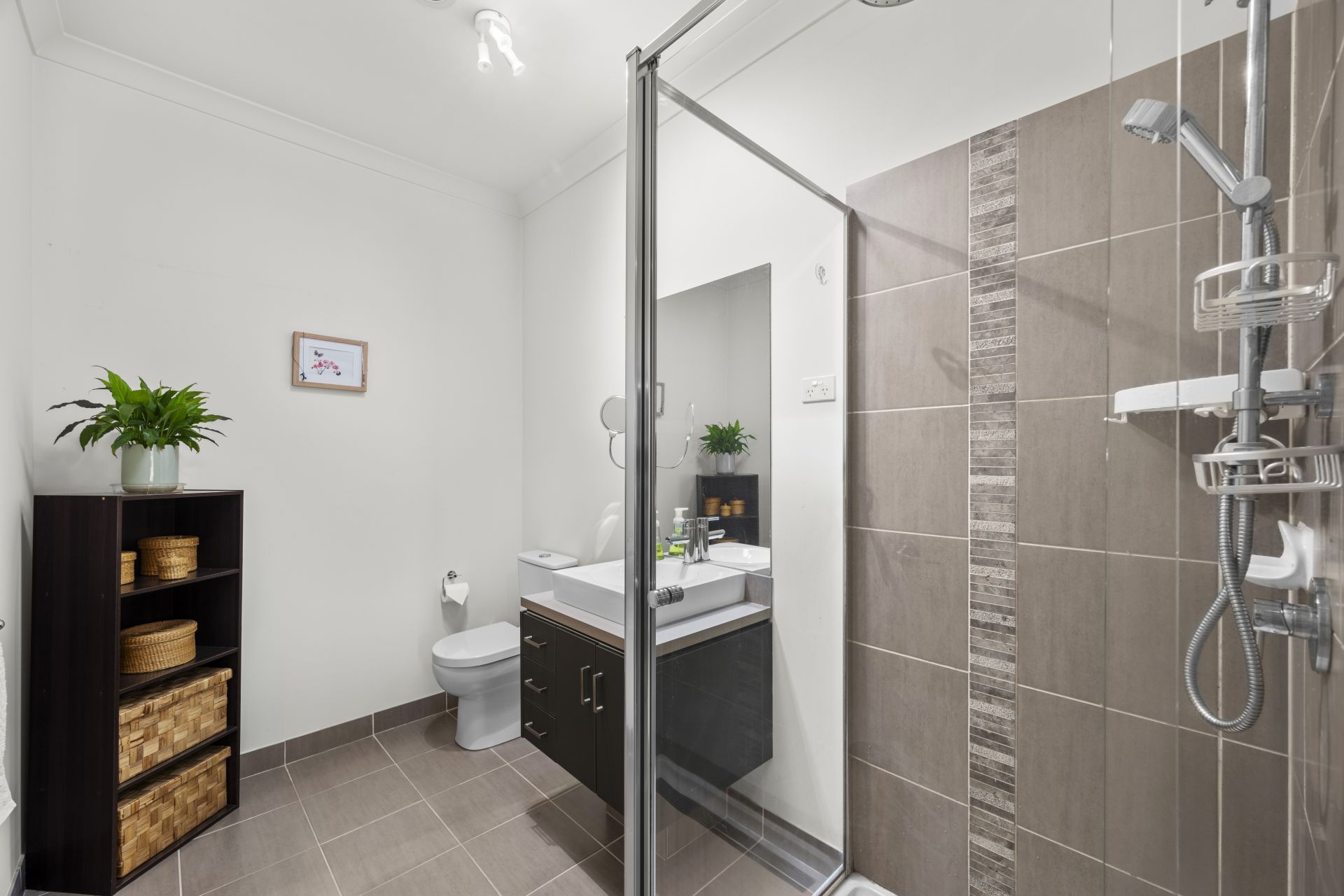 Perfect Presentation In A Lifestyle Location