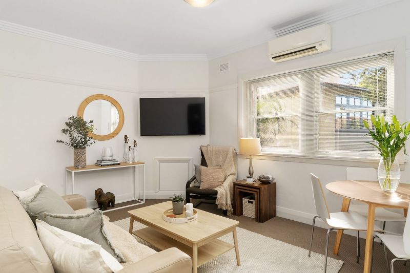 2/59 Shellcove Road NEUTRAL BAY NSW, Bay - Image 1