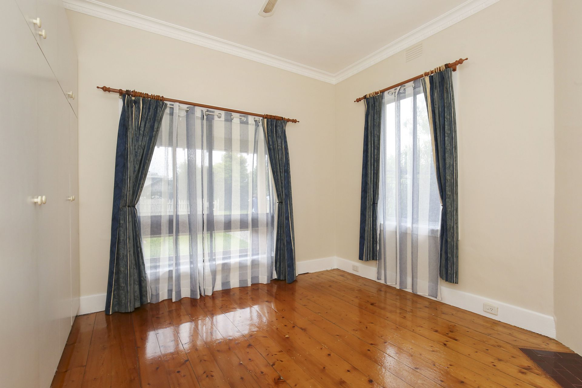 Stunning Family Home in Oakhill Estate