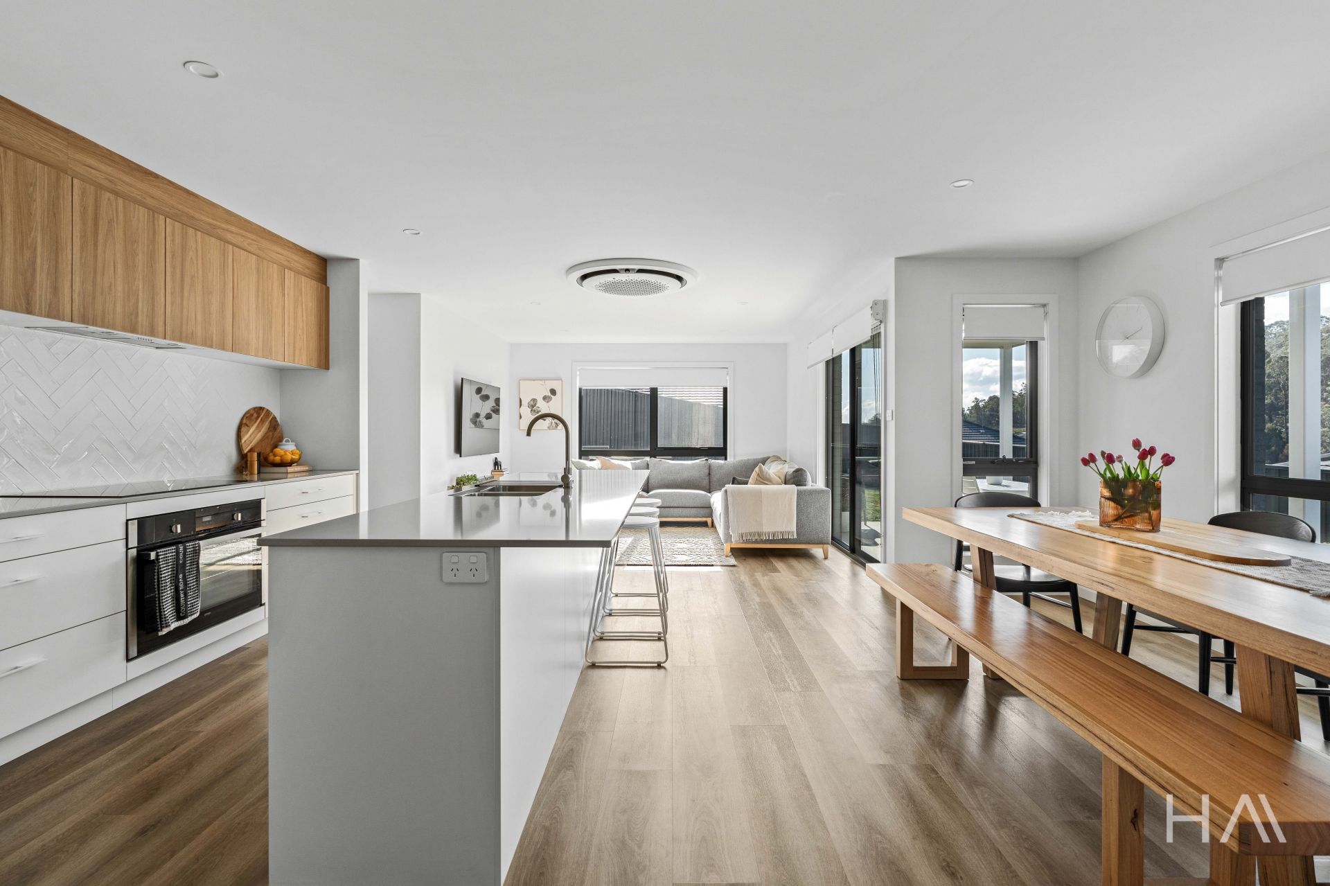 37 Ridgeview Crescent Riverside, Riverside - Thumbnail 5