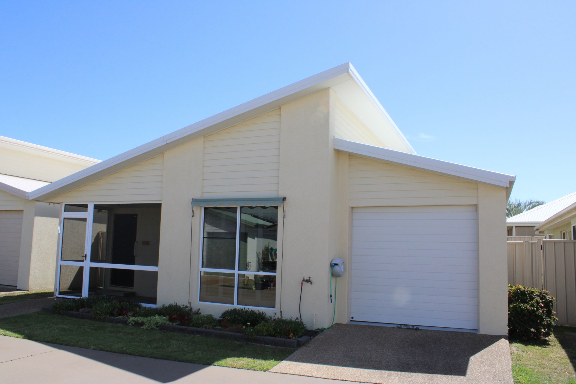 63/39 Wearing Road, BARGARA Four Walls Realty