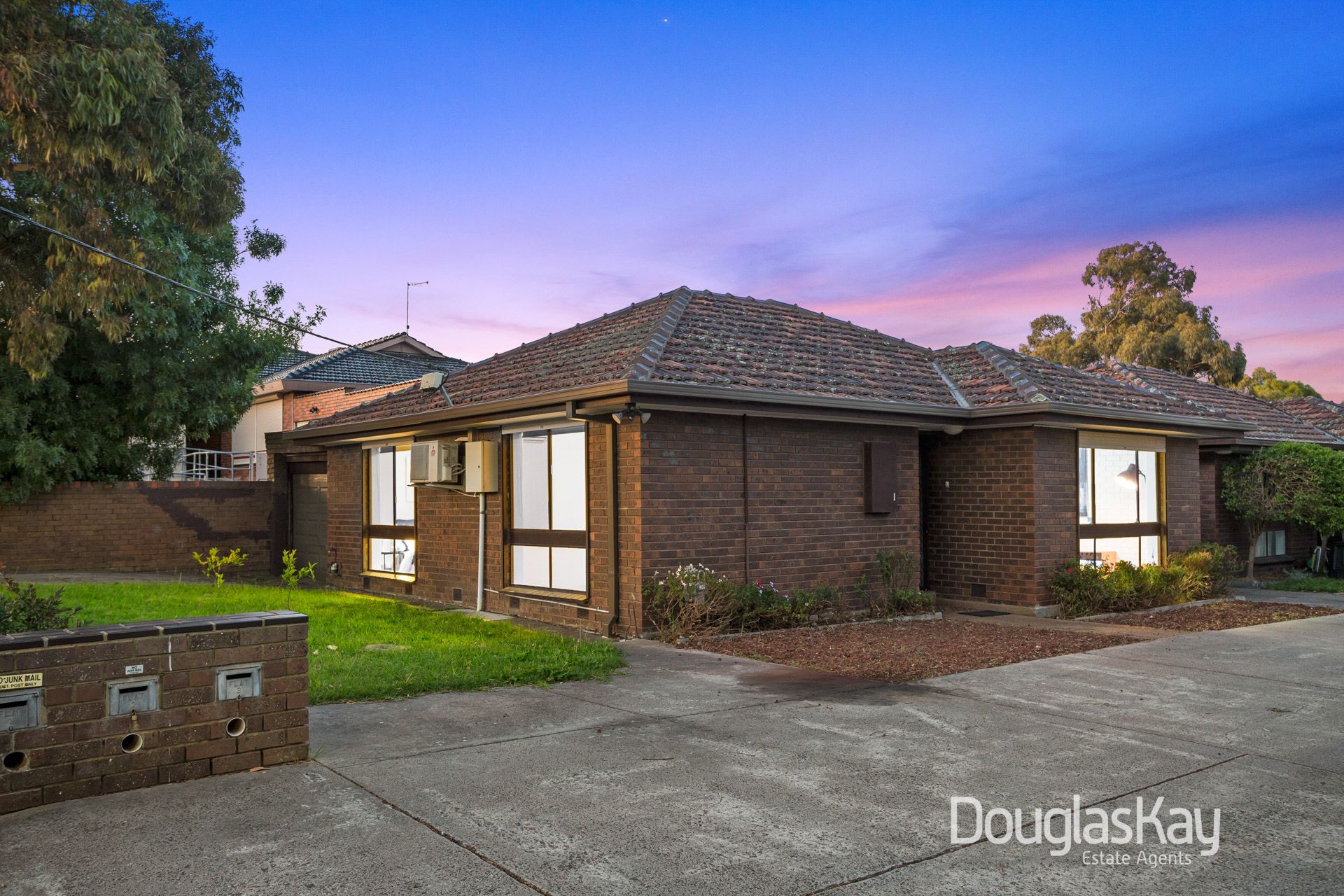 1/6 Hendry Street, Sunshine West, Sunshine West - Image 1