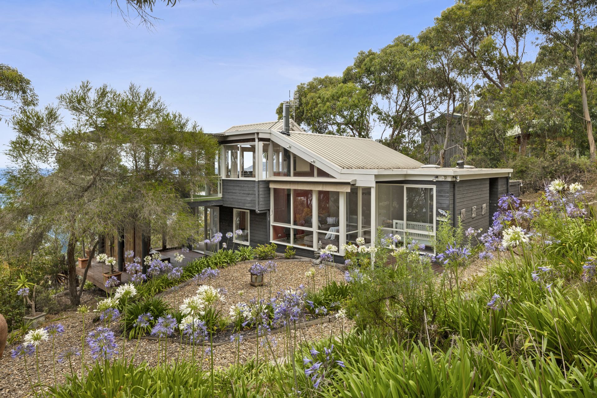 Real Estate For Sale 1156 Great Ocean Road Lorne , VIC