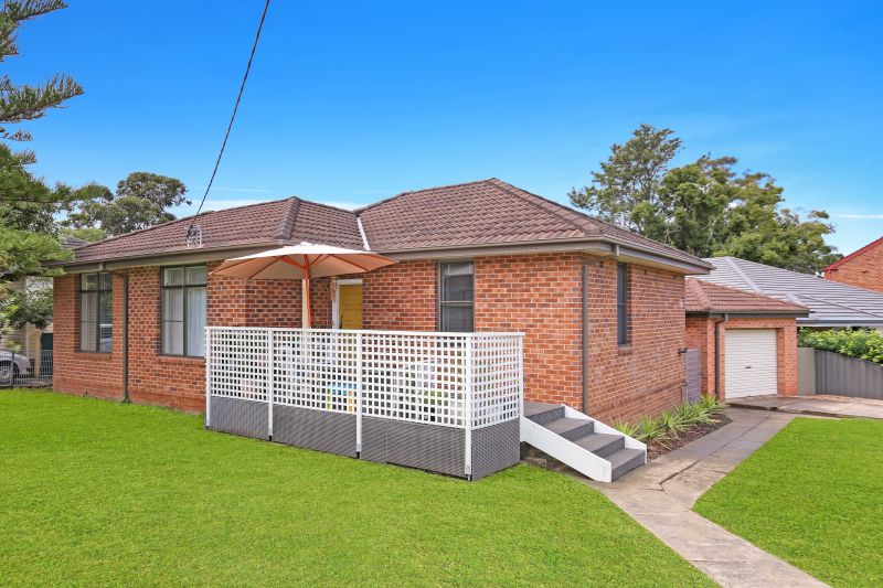 Real Estate For Sale 39 Winnima Way Berkeley , NSW