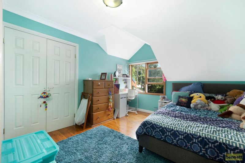 10 Crag Crescent, Bowen Mountain - Thumbnail 8