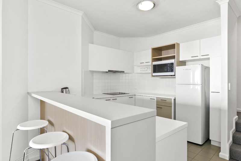 A202/148-174 Mountjoy Parade, Lorne, VIC, Lorne - Thumbnail 3