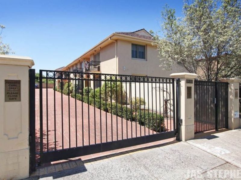 1/5 Gordon Street FOOTSCRAY VIC, Footscray - Thumbnail 3