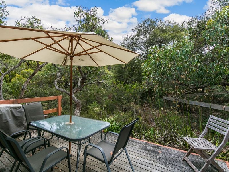 42 Boyd Avenue, Moggs Creek - Thumbnail 7