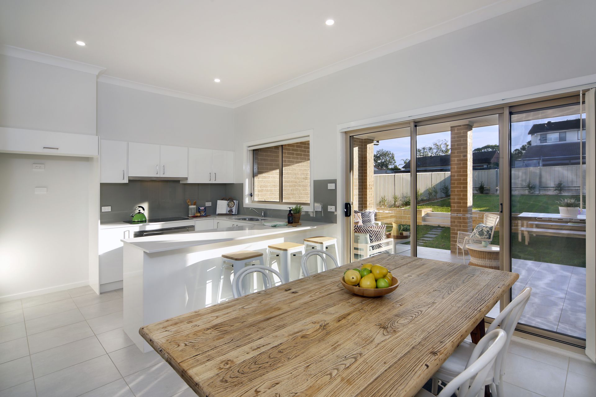 19 Edward Avenue, Miranda, Miranda - Thumbnail 4