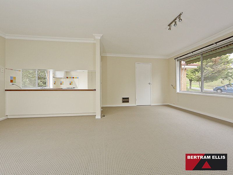 34 Rubbo Crescent, Weston - Thumbnail 6