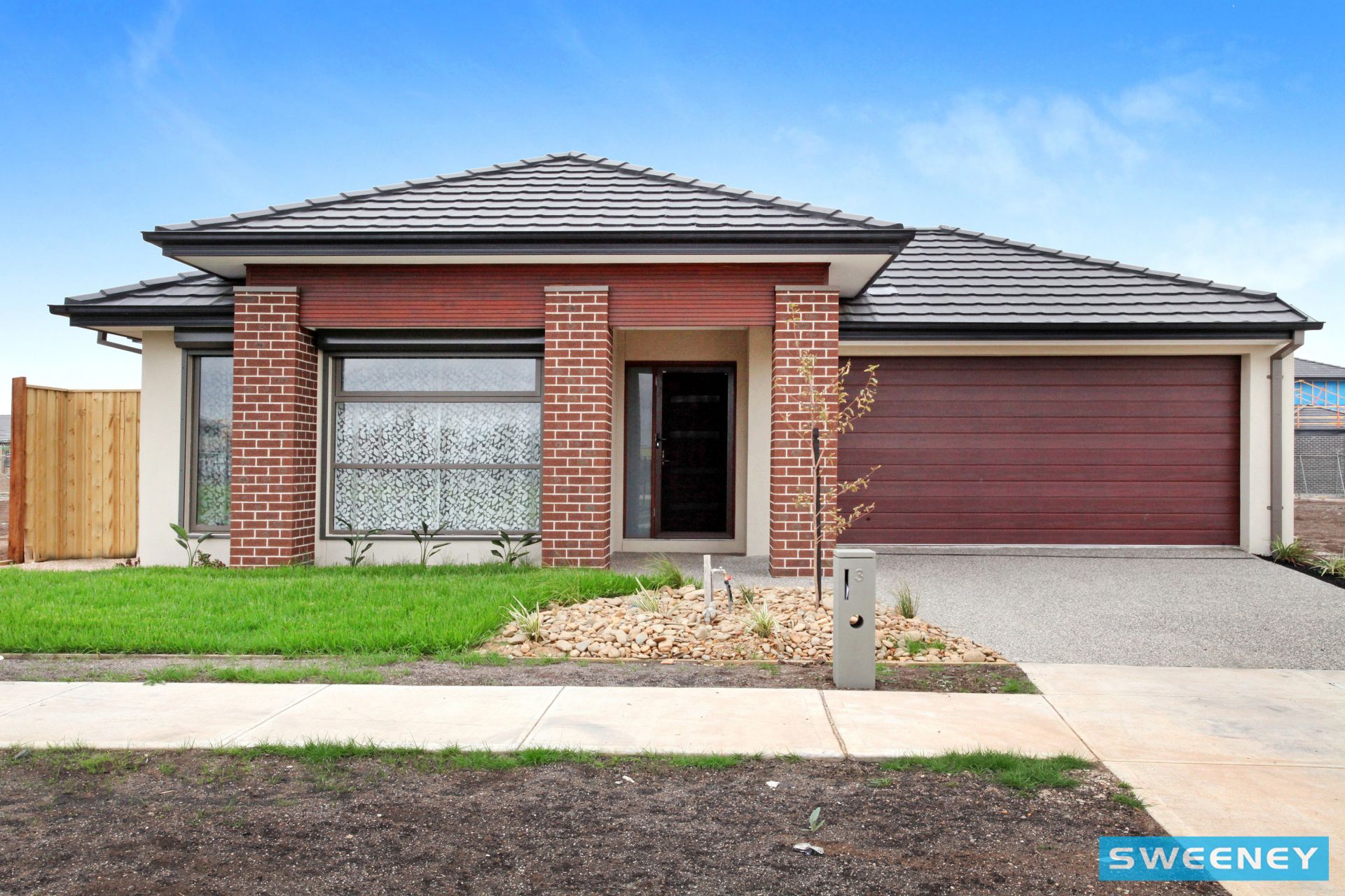 3 Dominion Drive, Burnside - Thumbnail 2