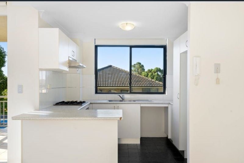 Level 3/52/31 Third Avenue, Blacktown