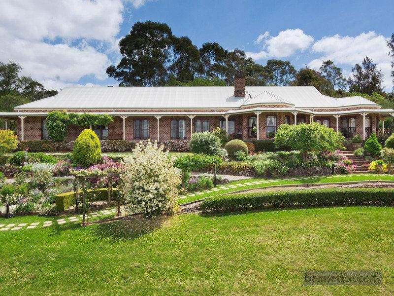 33 Douglas Road, Kurrajong Heights - Thumbnail 2