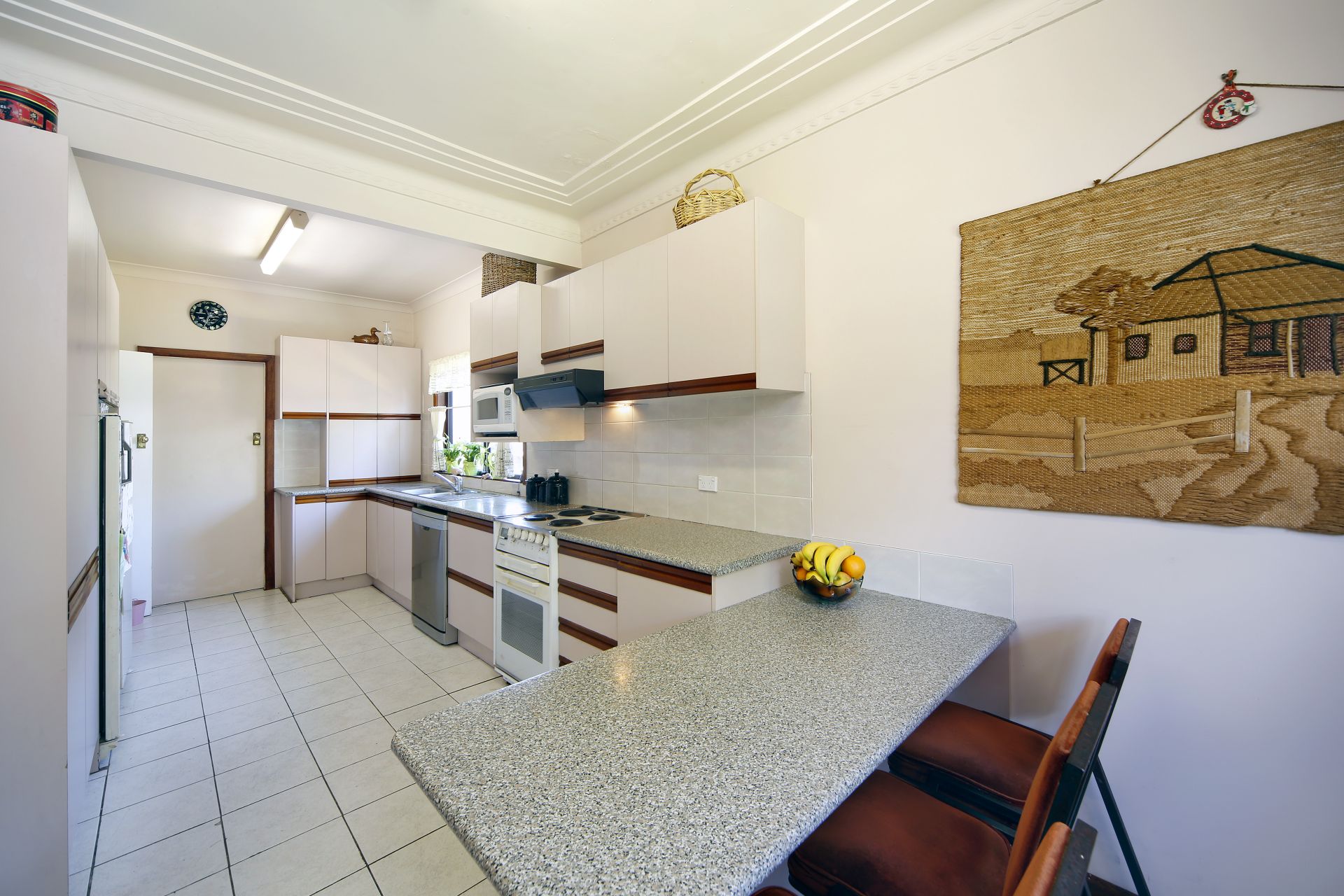 12 Carramar Crescent, Miranda, Miranda - Thumbnail 3