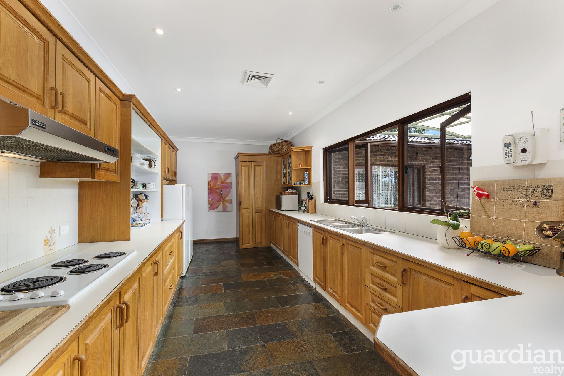 15 Cotswold Road Dural NSW, Dural - Thumbnail 4