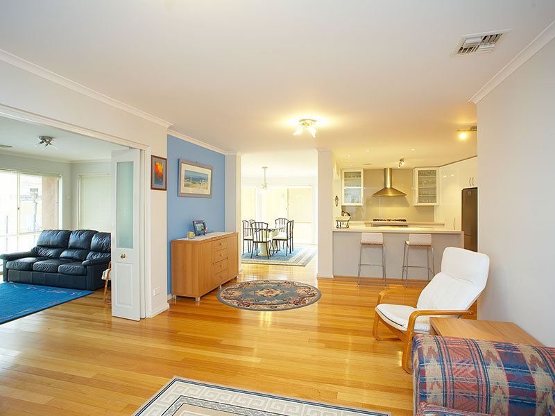 13 Rayner Street, Altona - Thumbnail 8