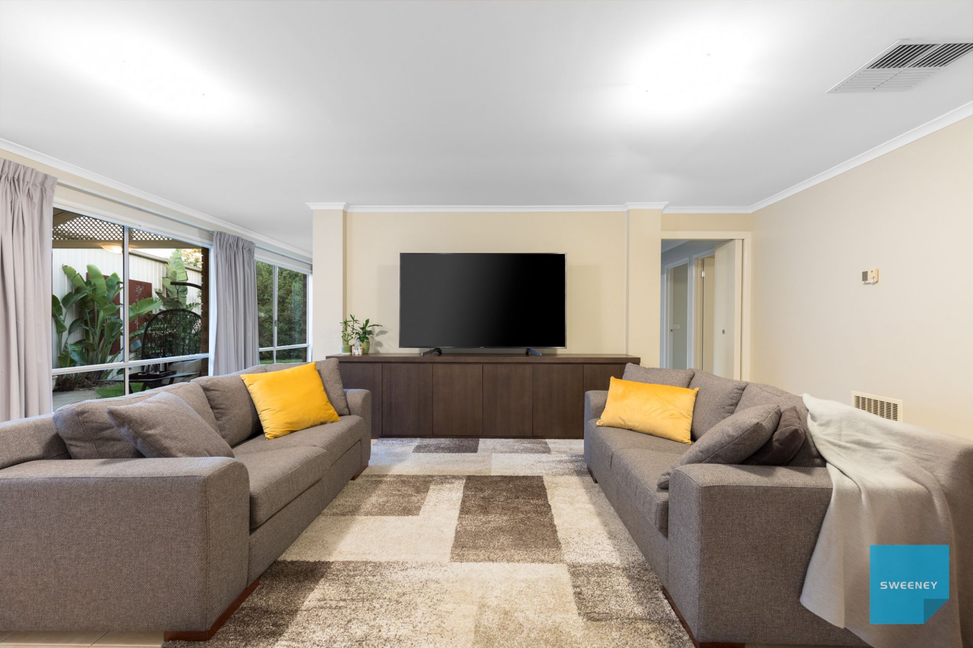 10 Lanaghan Avenue, Caroline Springs - Thumbnail 8