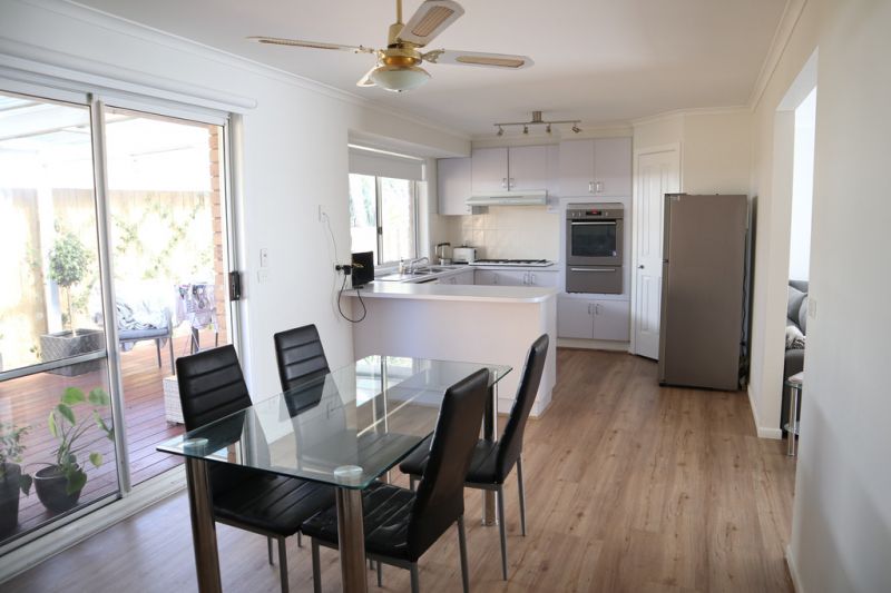 2/37 Burt Street, Altona - Thumbnail 4