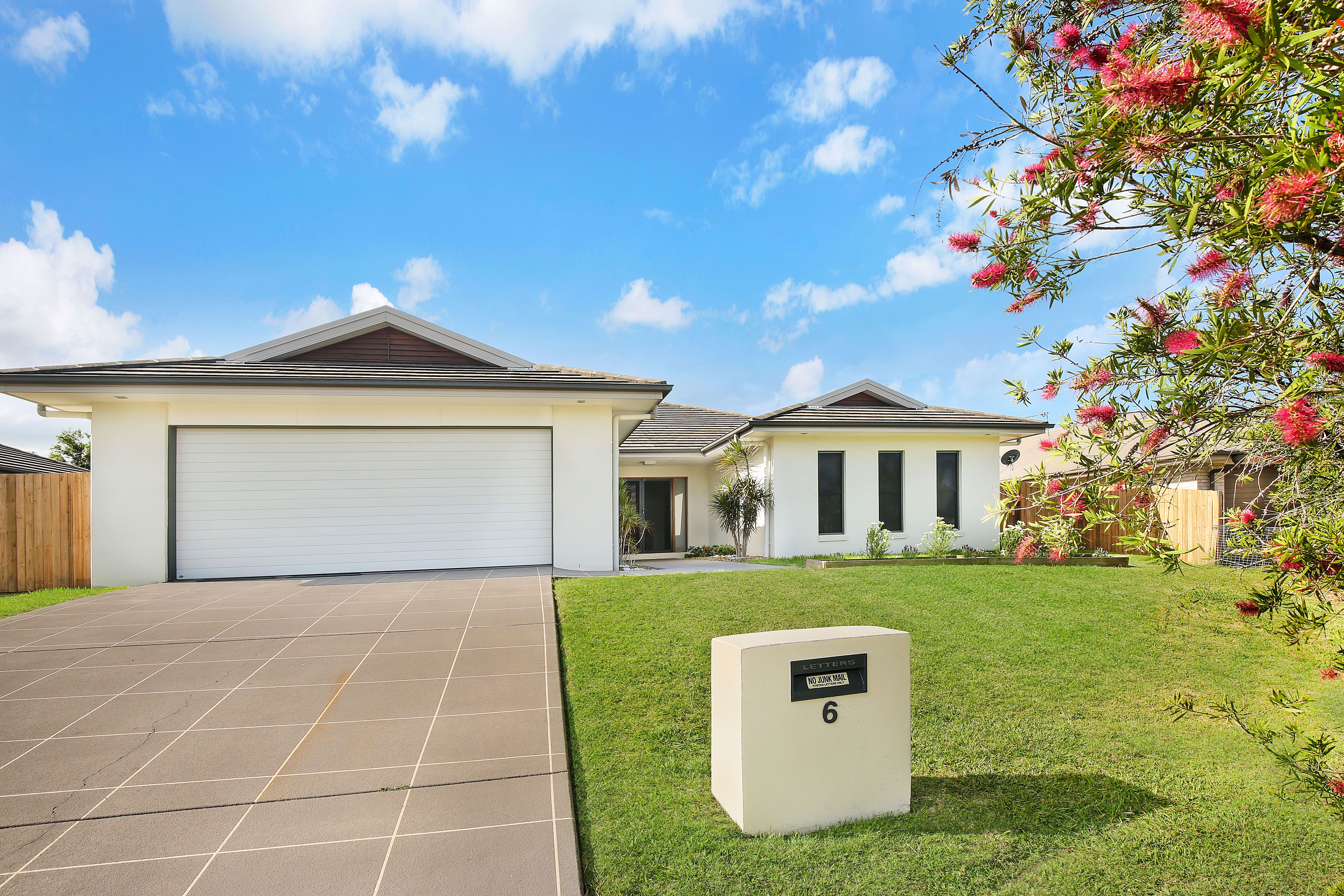 Real Estate For Sale 6 Mangrove Street Beerwah , QLD