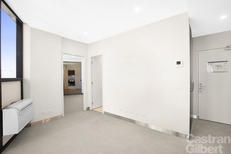 1705/33 Clarke Street, Southbank - Thumbnail 6