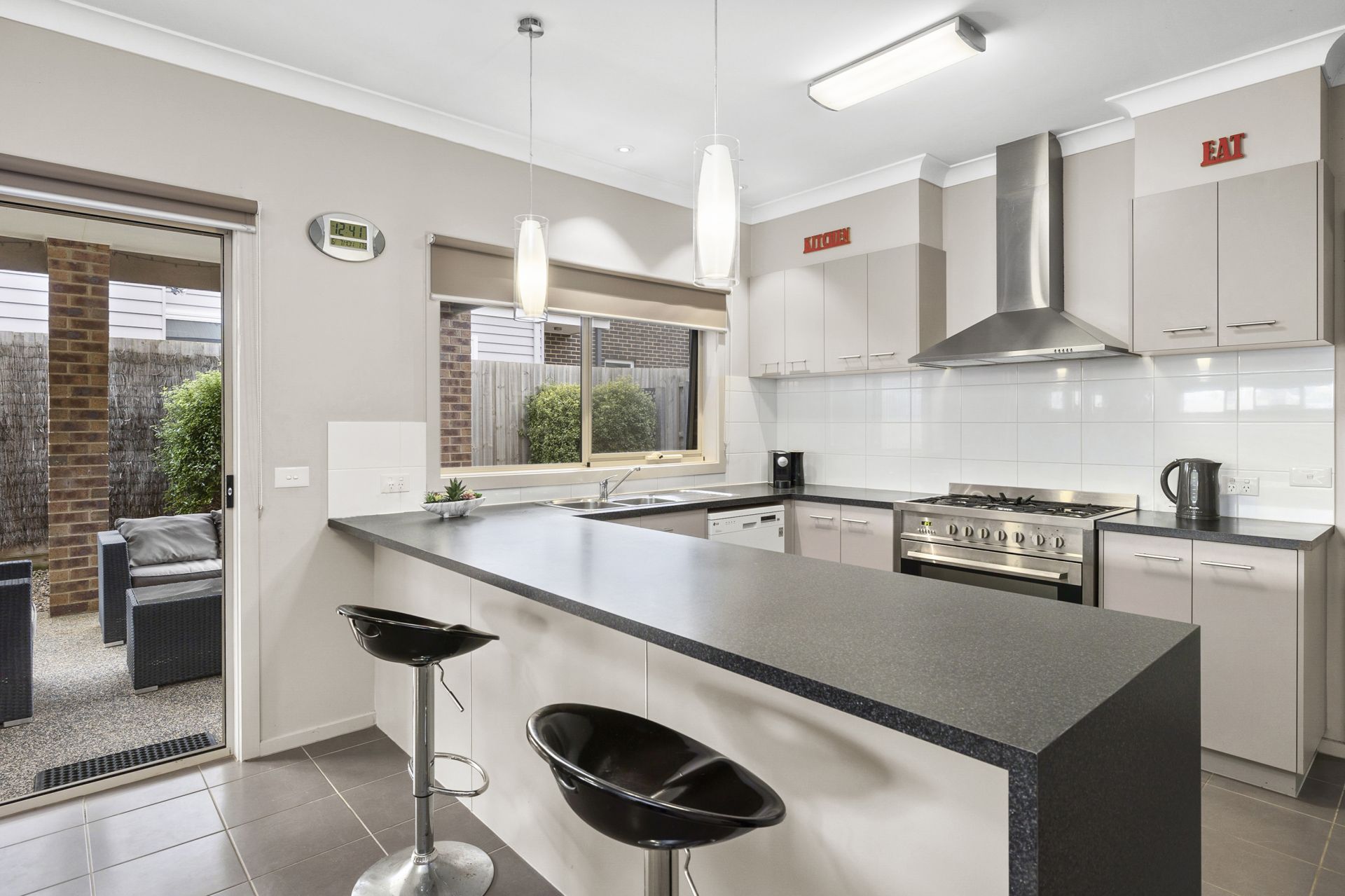 24 Eton Road, Torquay - Thumbnail 3