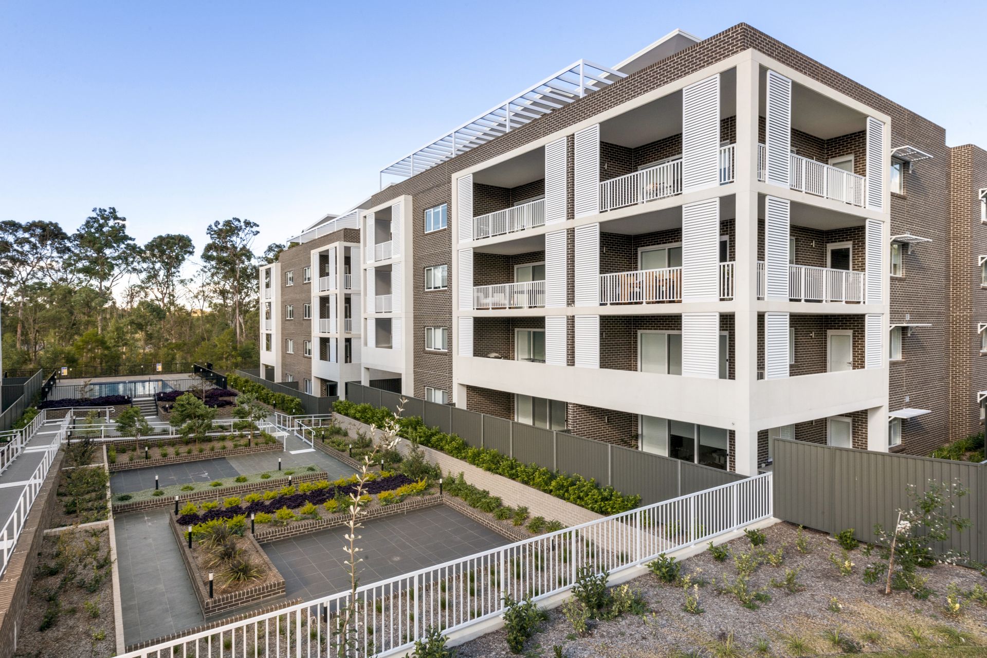 Real Estate For Lease 38/23 Regent Honeyeater Grove North