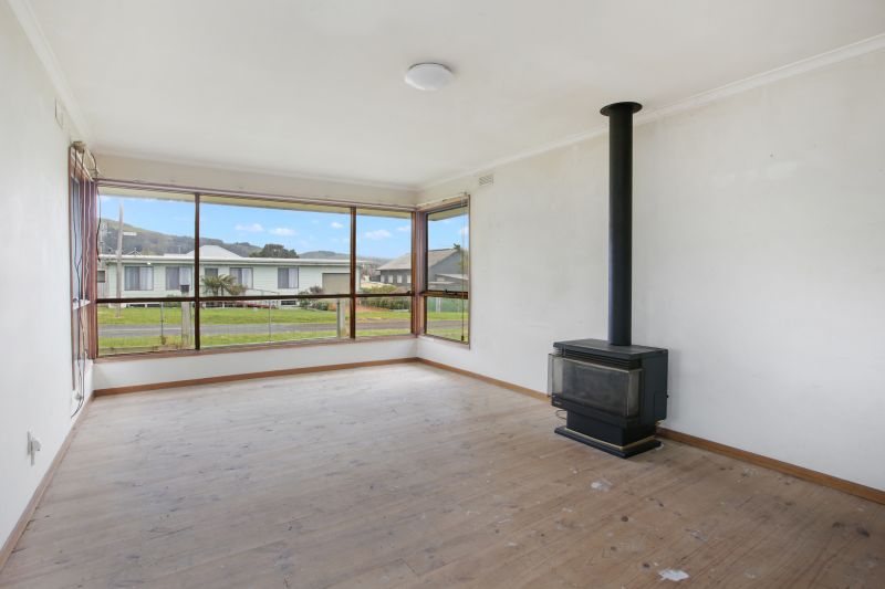 2 Fisk Street Apollo Bay VIC, Apollo Bay - Thumbnail 4