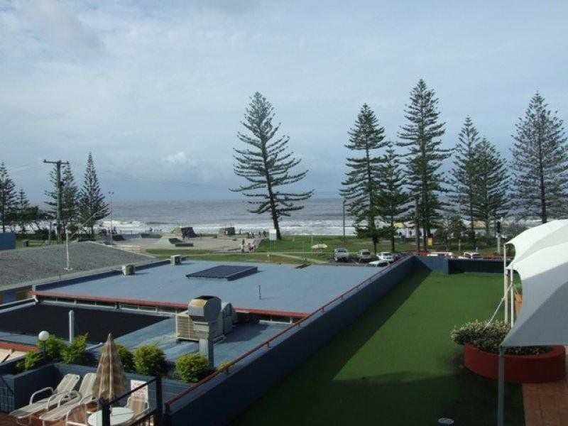 9/156 Alexandra Parade ALEXANDRA HEADLAND QLD, Alexandra Headland - Thumbnail 2