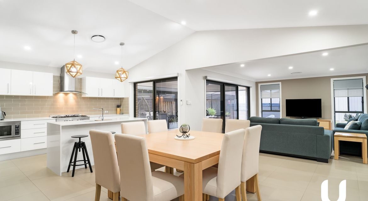 Gledswood Hills 18 Silverwood Street