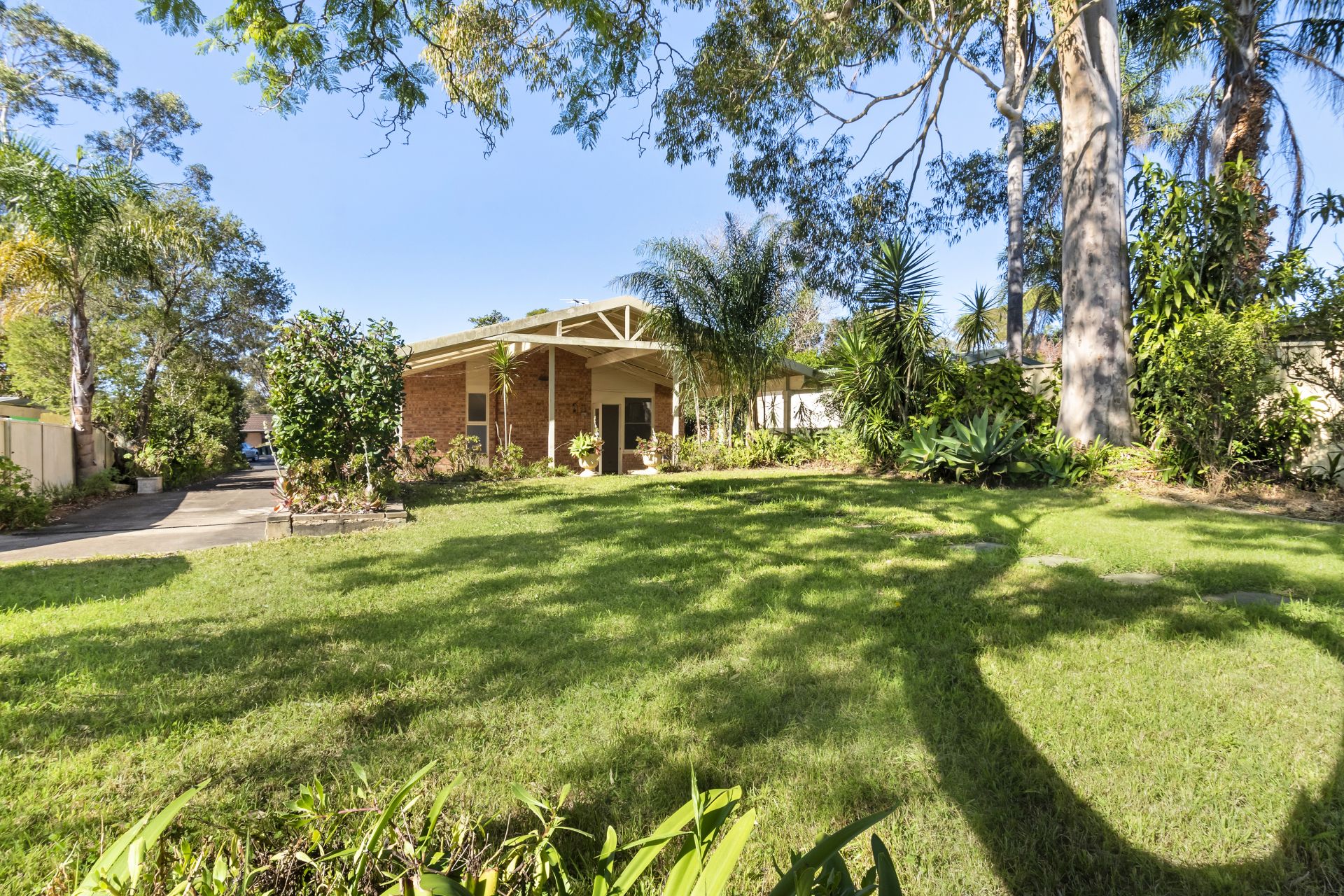 Real Estate For Sale 22 Robinson Close Hornsby Heights , NSW