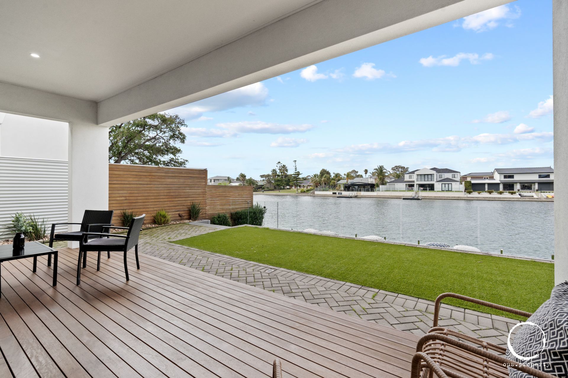 22 Newcombe Avenue, West Lakes Shore - Thumbnail 3