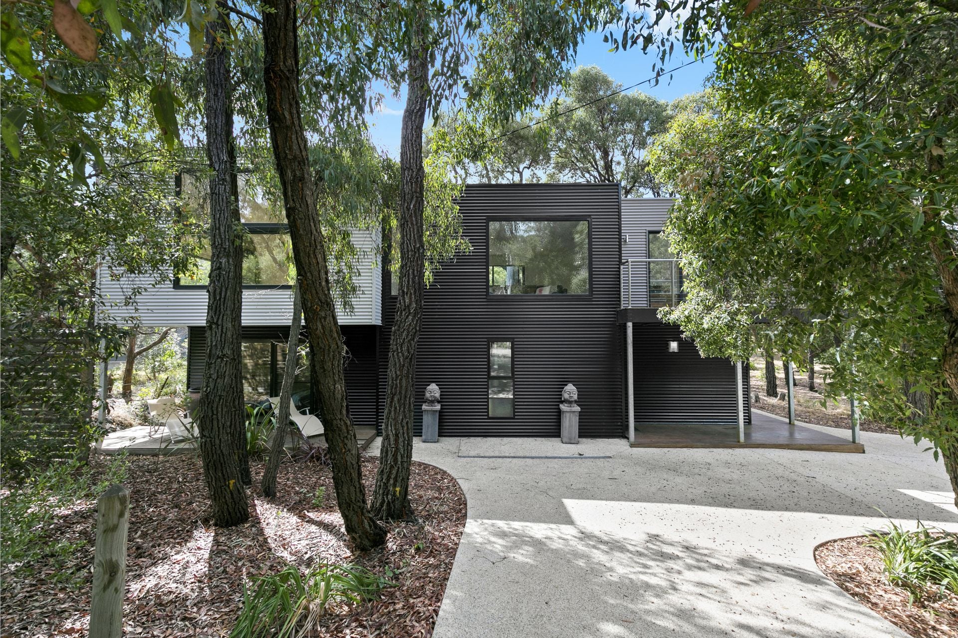 16 Yarringa Road, Fairhaven - Thumbnail 2