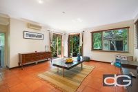 38 Fifth Avenue, Beaconsfield