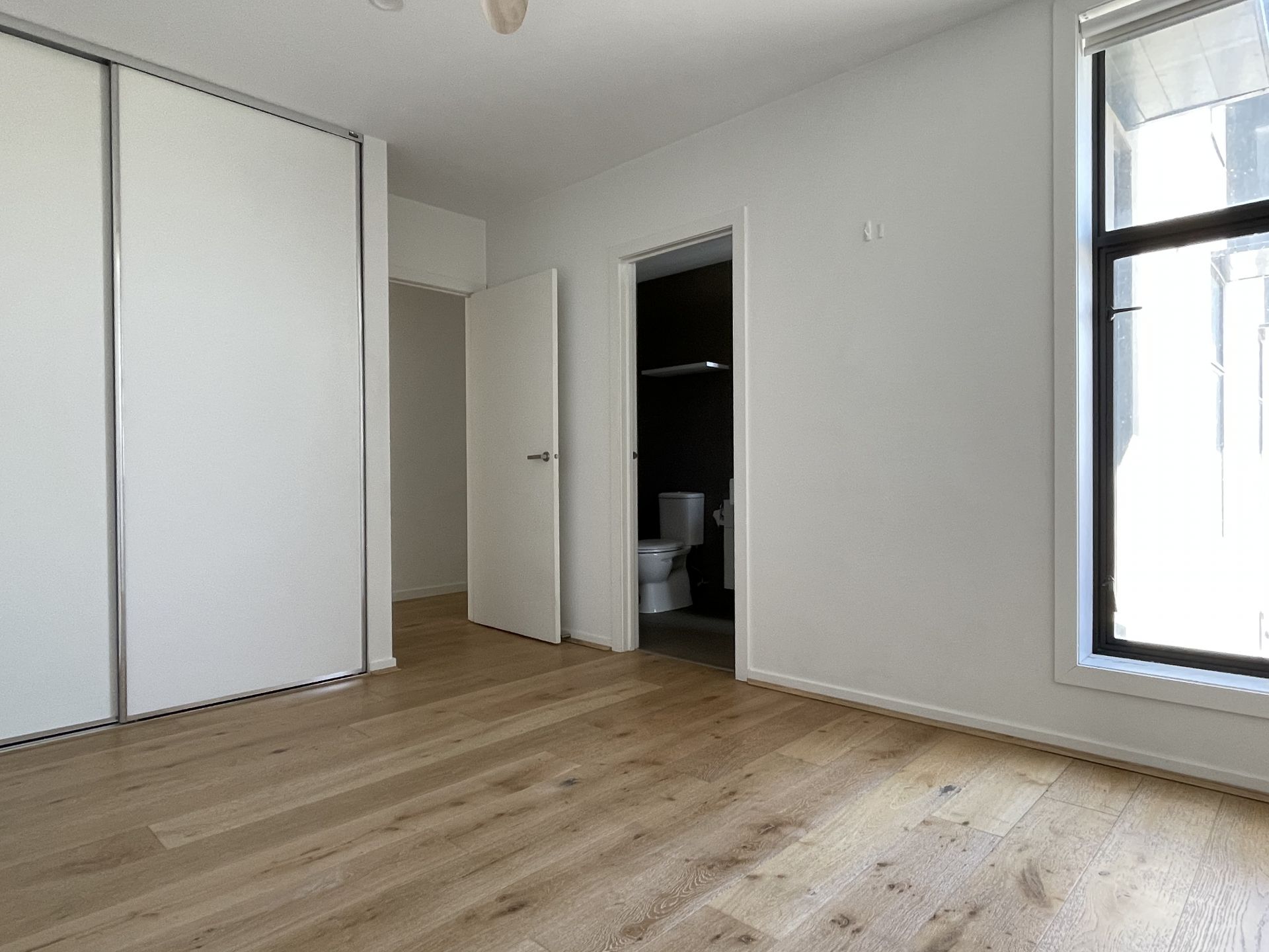 Spacious, Modern & Perfectly Positioned