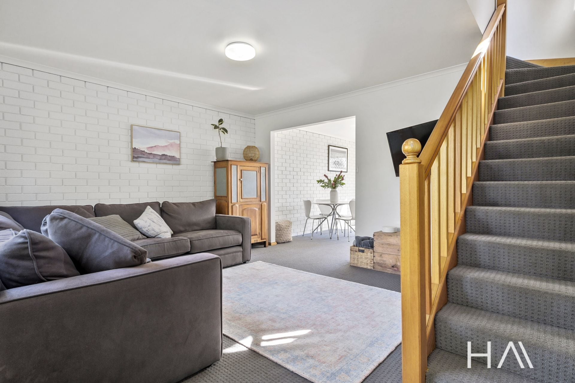 4/4 Mowbray Court Lenah Valley, Lenah Valley - Thumbnail 4