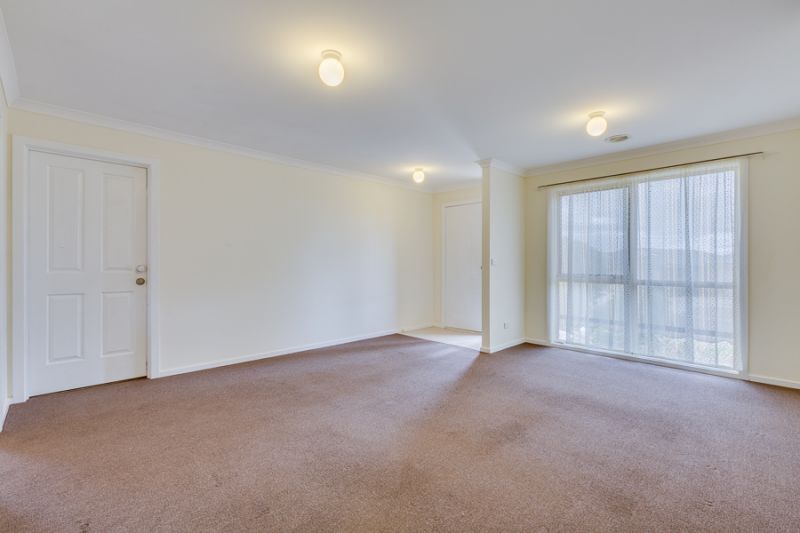 13 Davison Court, Bacchus Marsh - Thumbnail 3