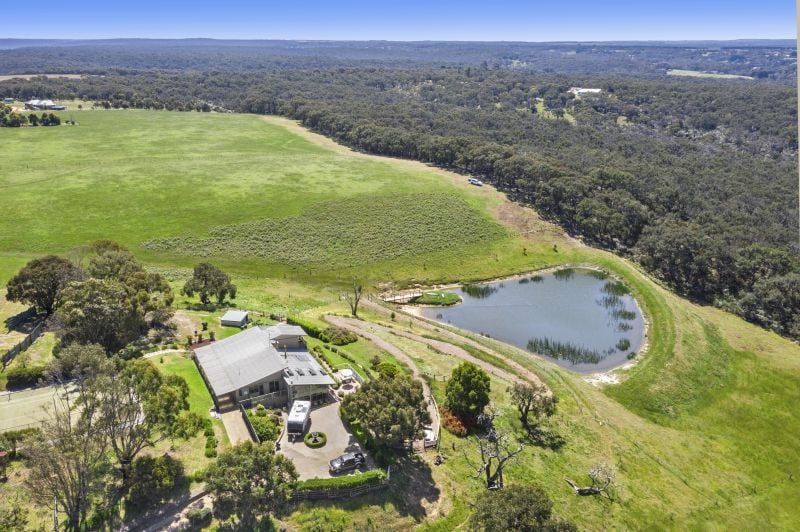 220 Elkington Road, Bellbrae, VIC, Bellbrae - Thumbnail 2