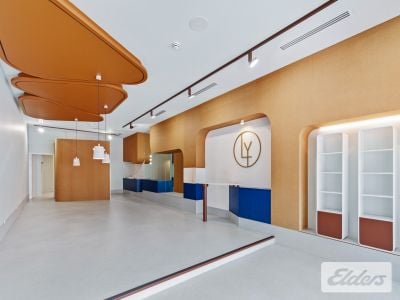 PRIME REFURBISHED RETAIL IN PREMIER BRISBANE RETAIL DISTRICT!