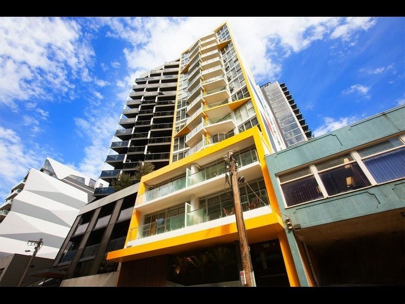 1102/47 Claremont Street, South Yarra - Thumbnail 3