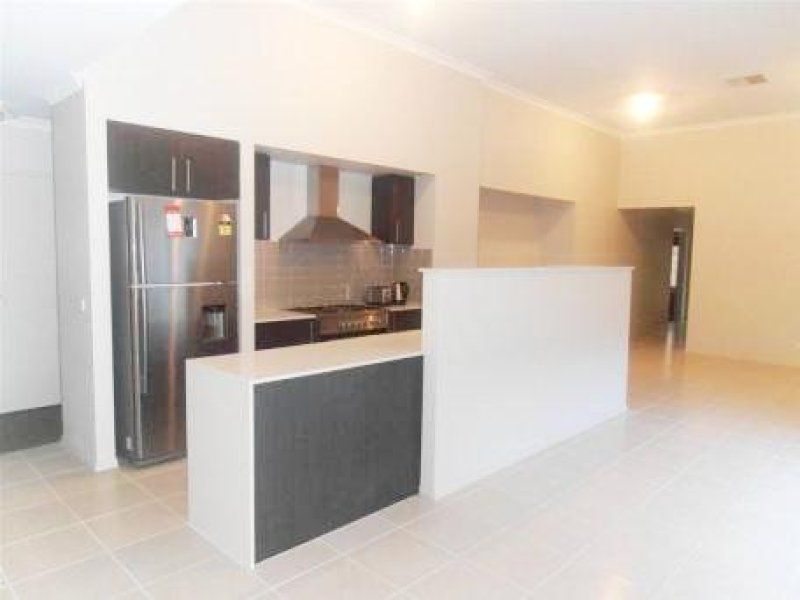 MODERN LIVING AT ITS BEST!  ***OPEN FOR INSPECTION SATURDAY 29TH JUNE @ 10:30-10:45AM***